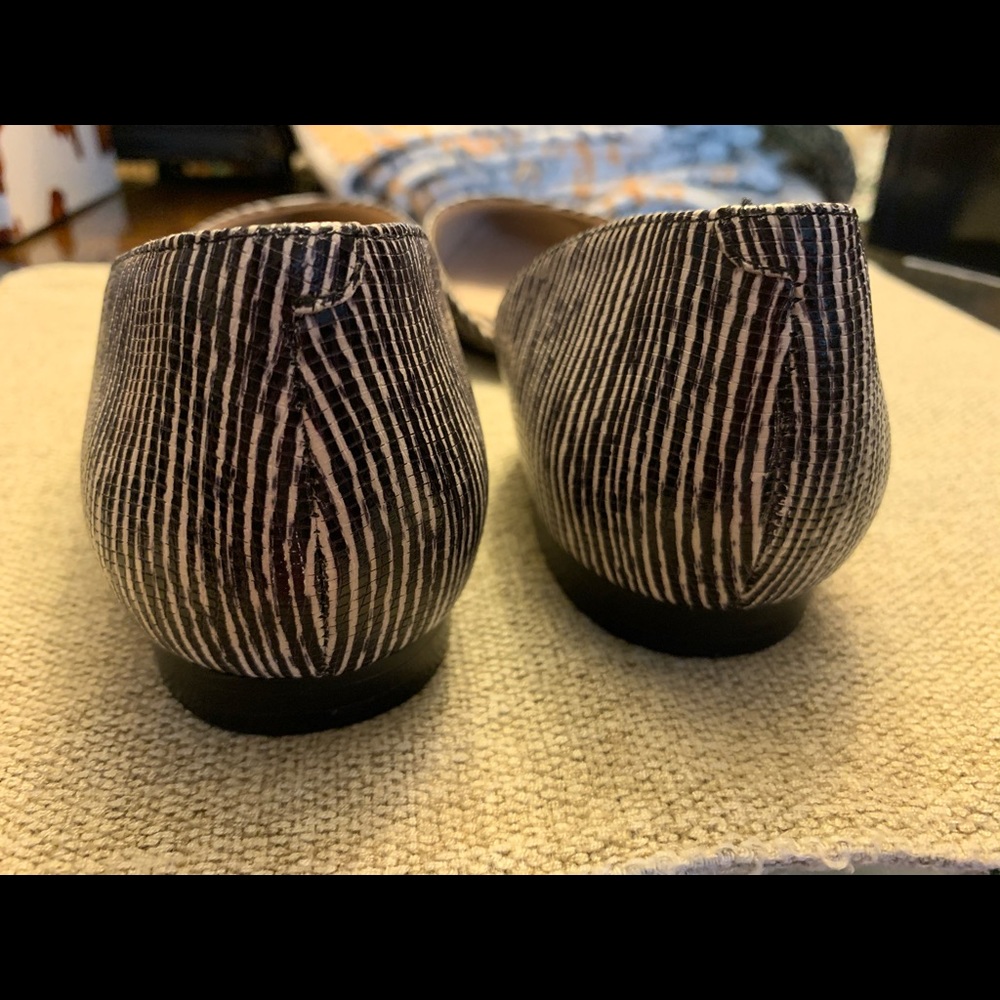 Shoes - Picture 4 of 4